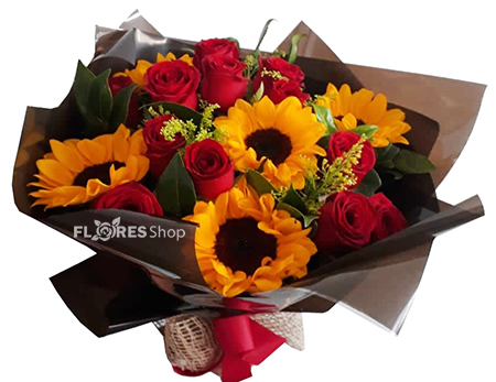 The Radiant Romance | Sunflower & Rose Masterpiece